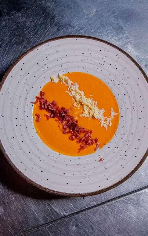 Carta de restaurante, Las Navas | Sabores que generan experiencias inolvidables